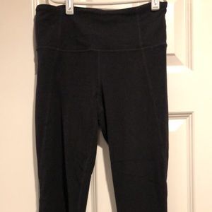 Athleta Chaturanga Black Leggings 7/8”